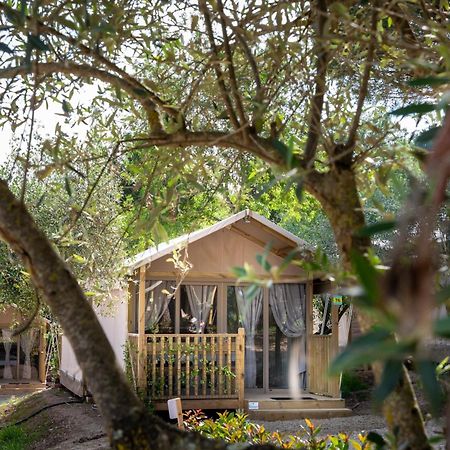Hu Firenze Certosa Camping In Town Impruneta Bagian luar foto