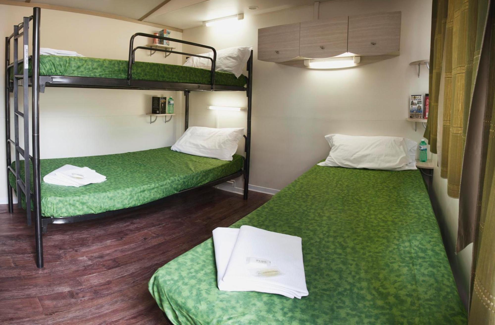 Hu Firenze Certosa Camping In Town Impruneta Bagian luar foto
