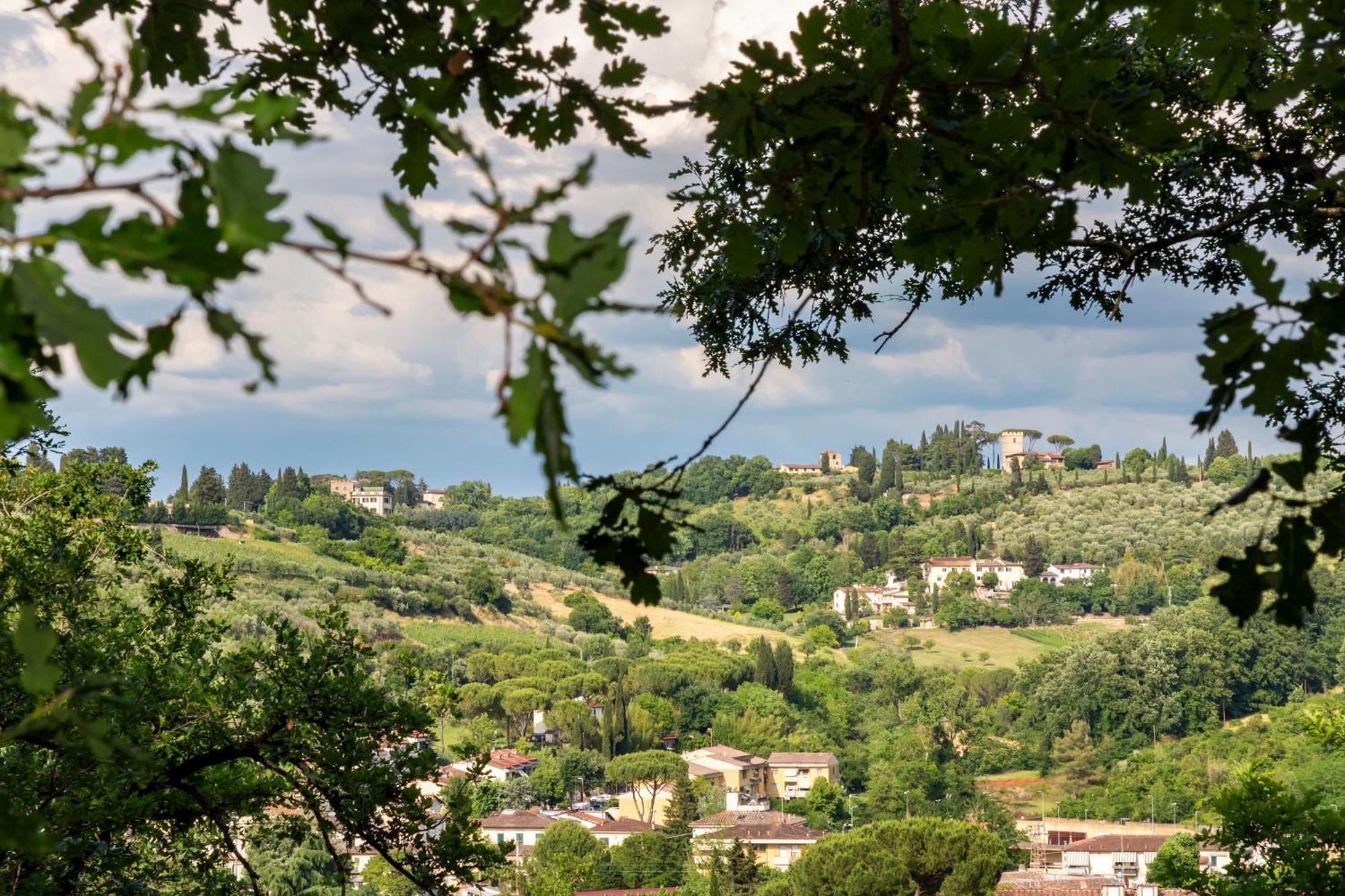 Hu Firenze Certosa Camping In Town Impruneta Bagian luar foto