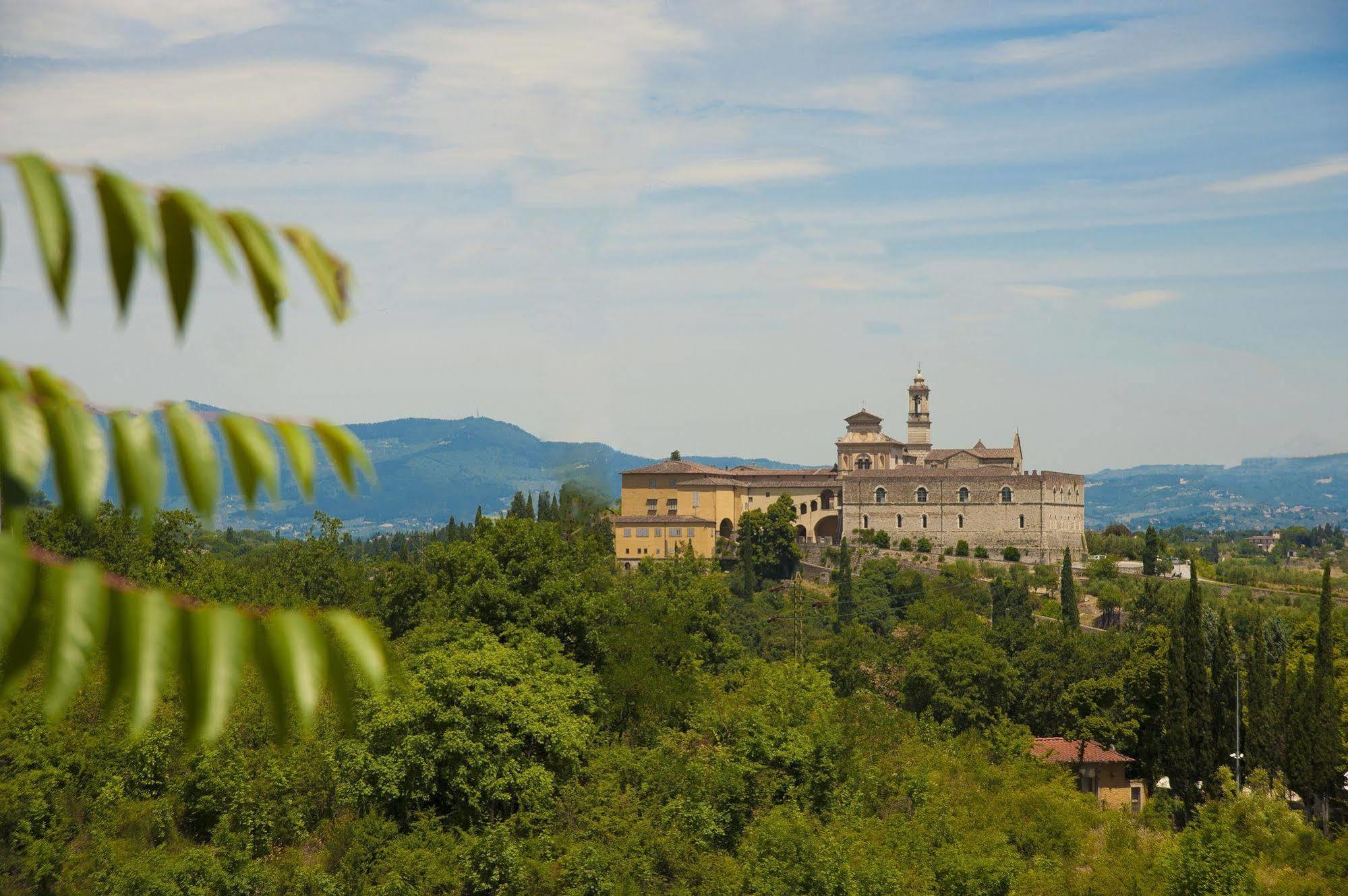 Hu Firenze Certosa Camping In Town Impruneta Bagian luar foto